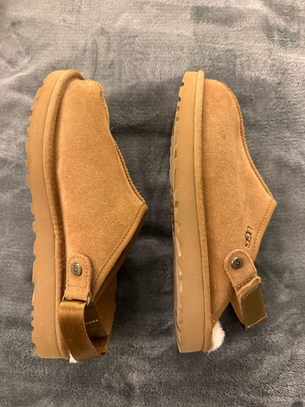 Ugg Lanah clog slipper